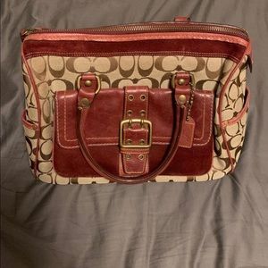 Like New condition Coach Purse